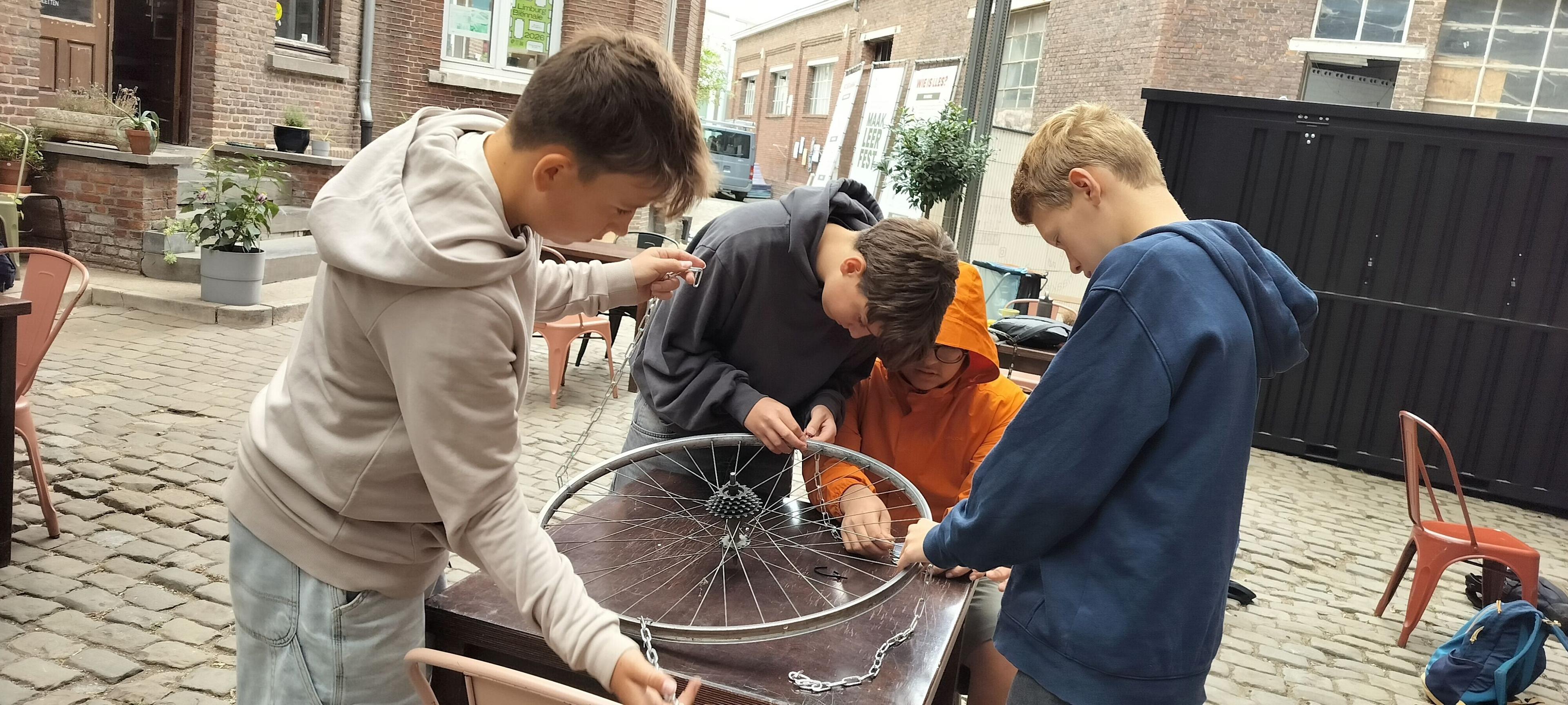 Afbeelding 2 van Maakleerplek