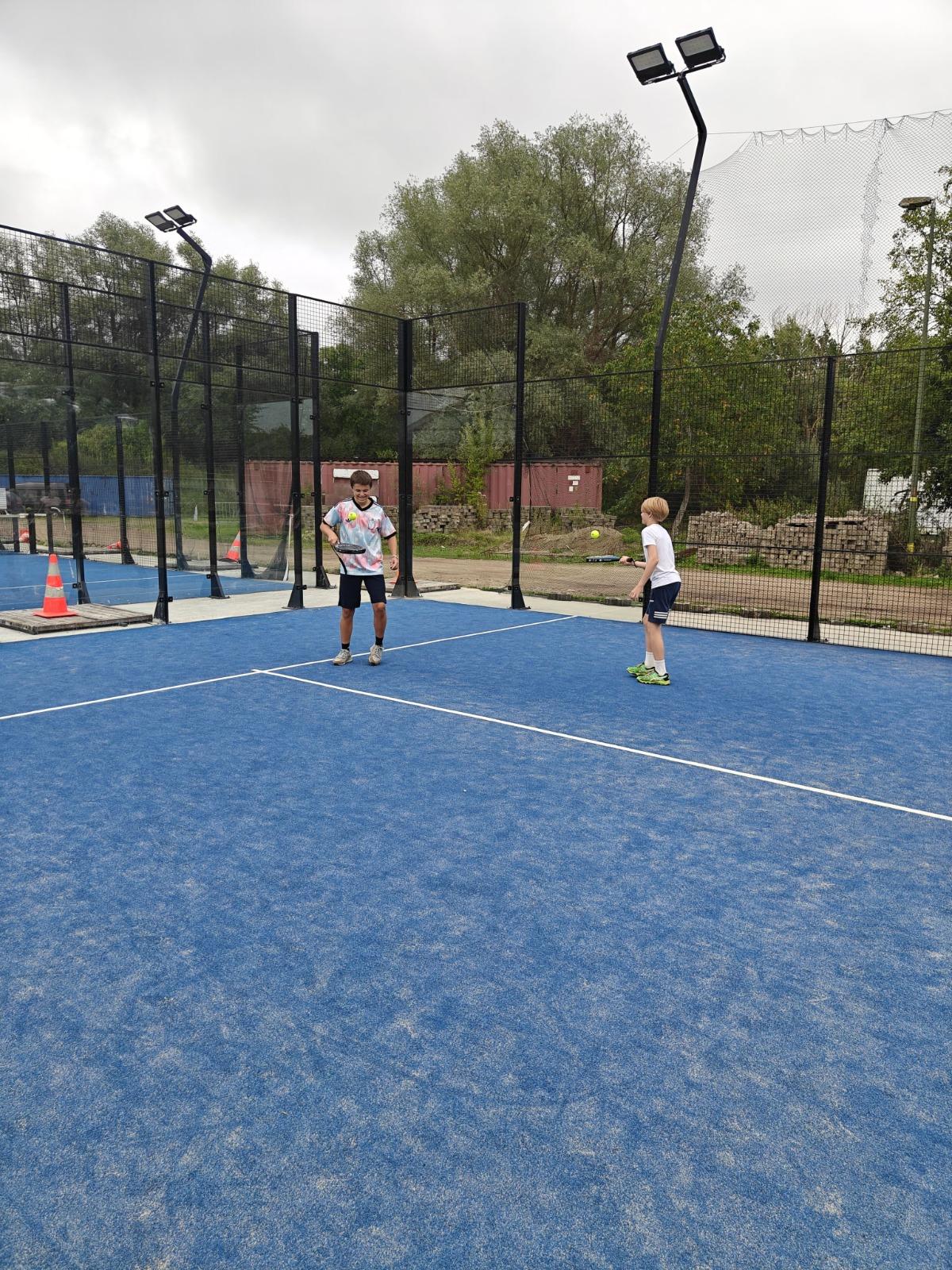 Afbeelding 13 van padel