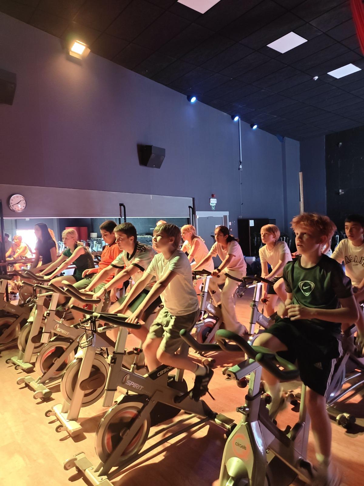Afbeelding 6 van spinning